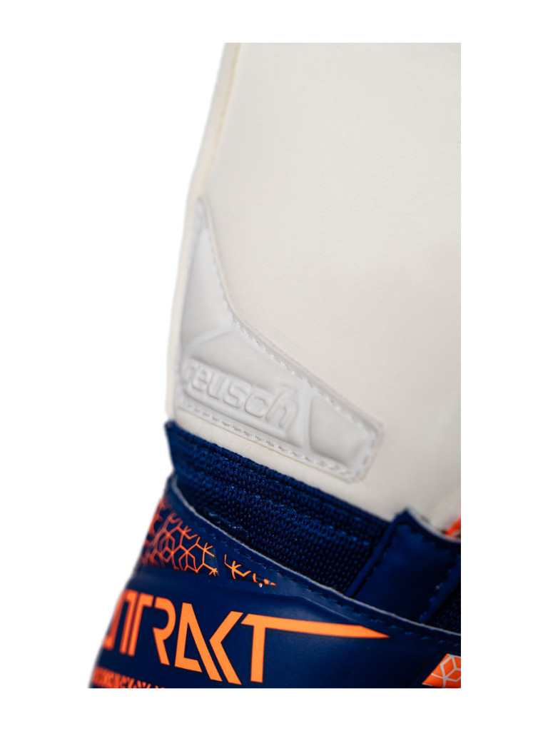 Детски вратарски ръкавици Reusch Attrakt Silver Junior 2025 - Orange-Blue-White