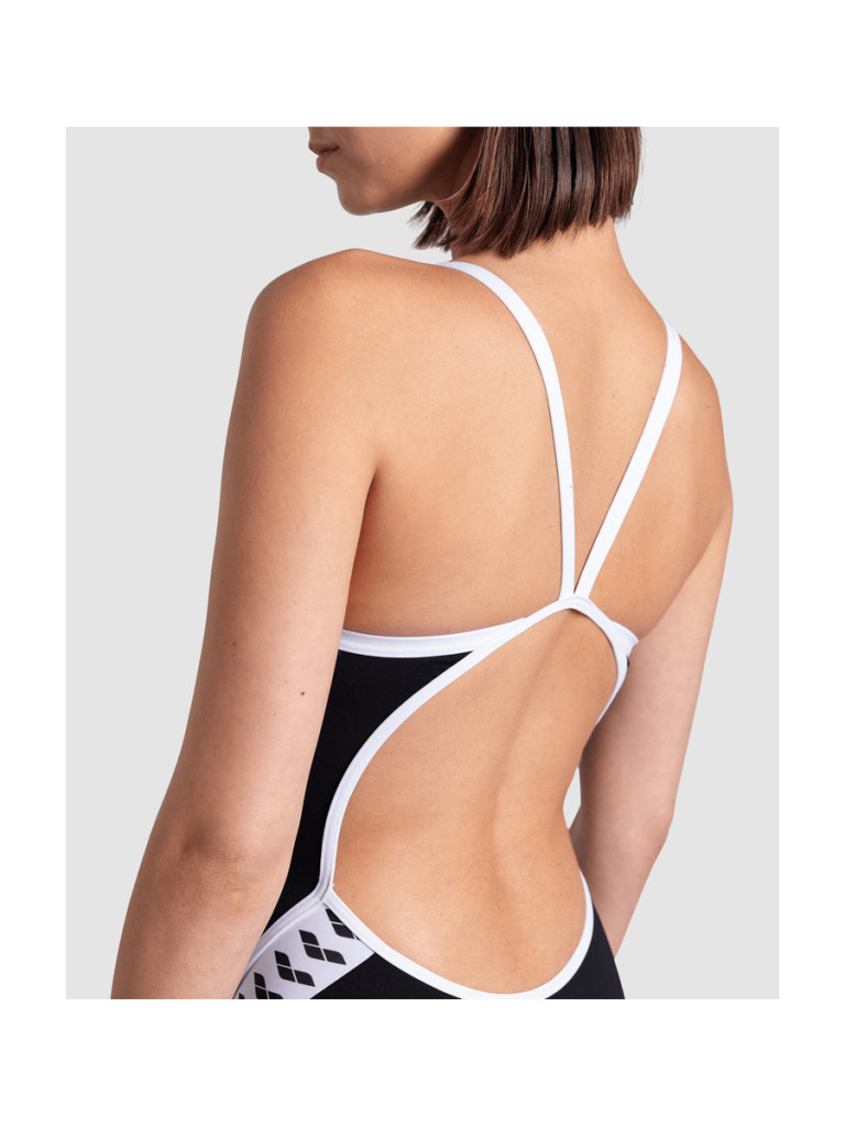 Дамски цял бански Arena Icons Super Fly Solid - Black-White