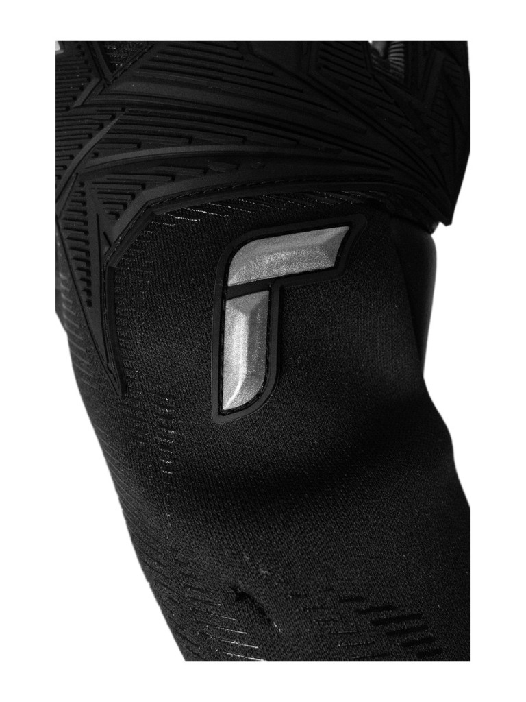 Reusch Attrakt Duo Strapless 2026 Goalkeeper Gloves - Black-Silver-Grey