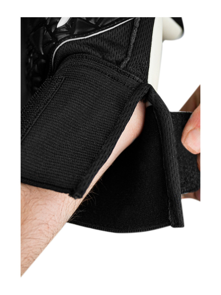 Детски вратарски ръкавици Reusch Attrakt Starter Solid Junior 2024 - Black