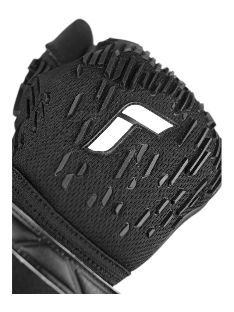 Reusch Attrakt Freegel Infinity 2024 Goalkeeper Gloves - Black