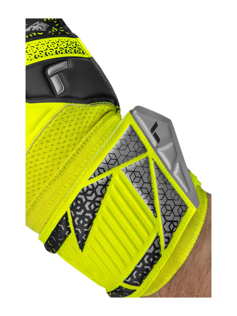 Вратарски ръкавици Reusch Attrakt Solid 2025 - Yellow-Black-Silver